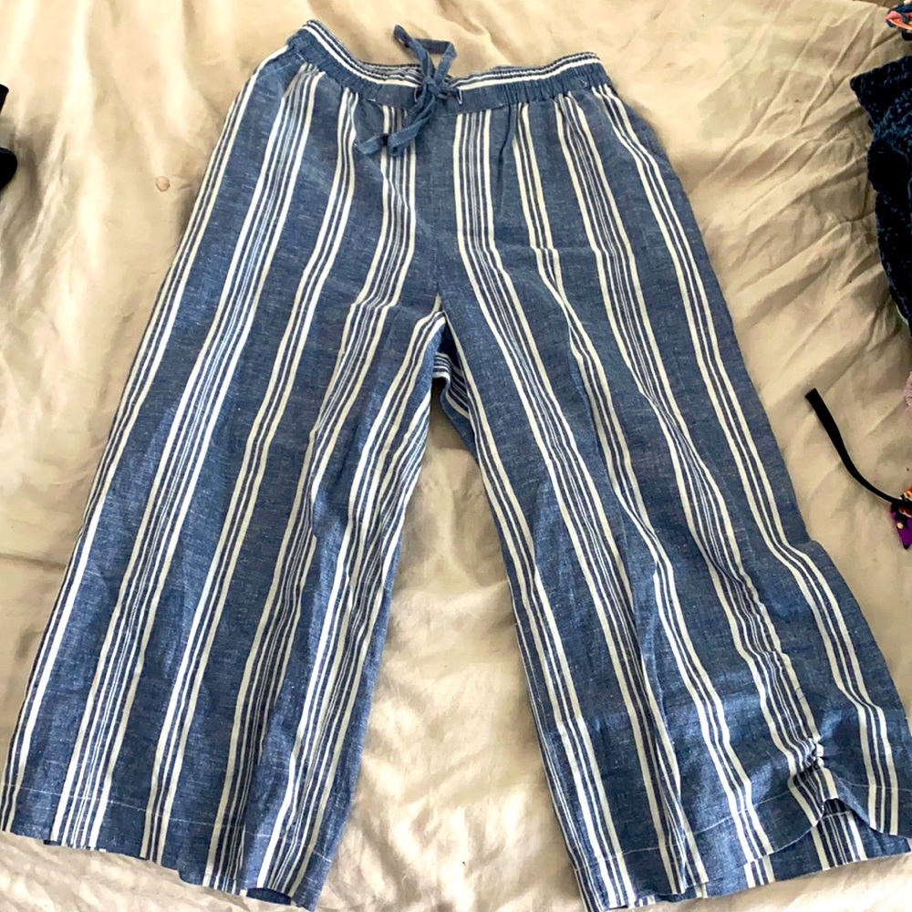 Blue Capri pants for summer